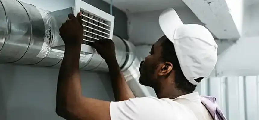 Our Licensed And Insured Cleaners in Rock Island, IL